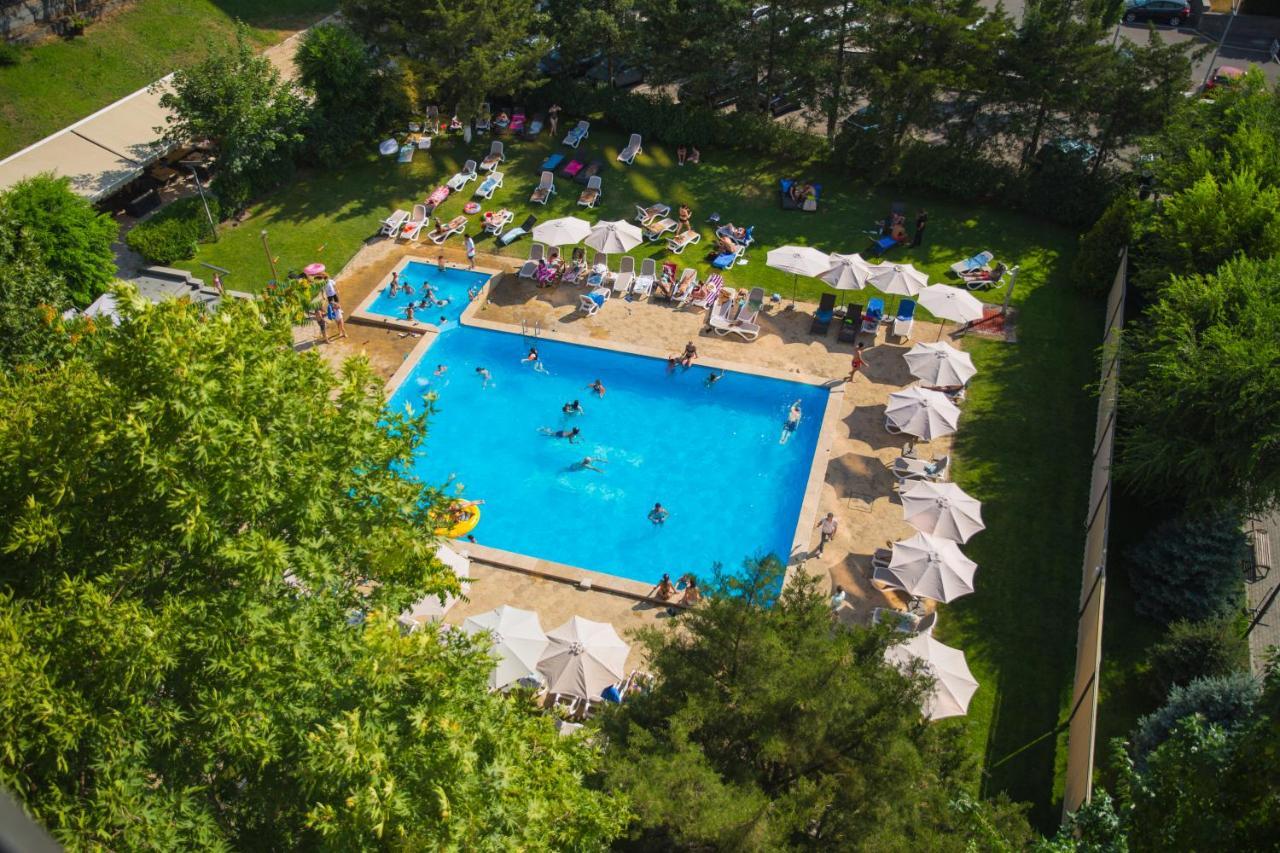 President Hotel By Hrazdan Hotel Cjsc Jerevan Eksteriør billede