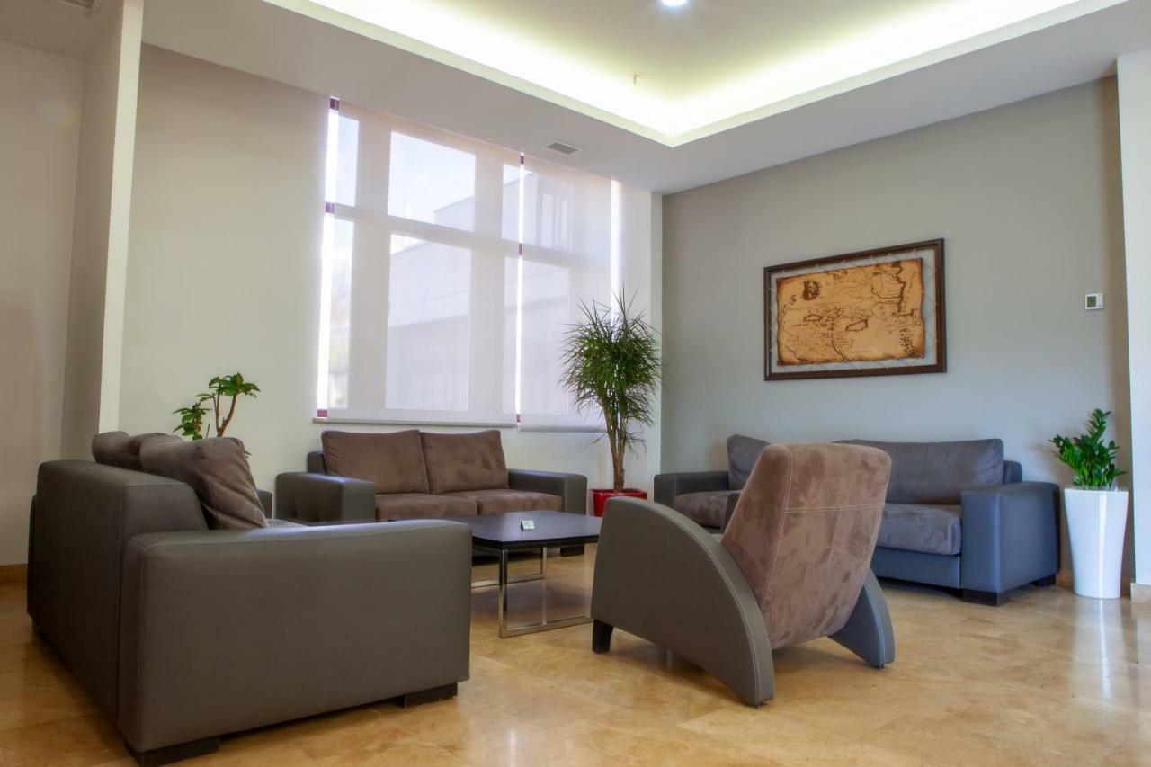 President Hotel By Hrazdan Hotel Cjsc Jerevan Eksteriør billede