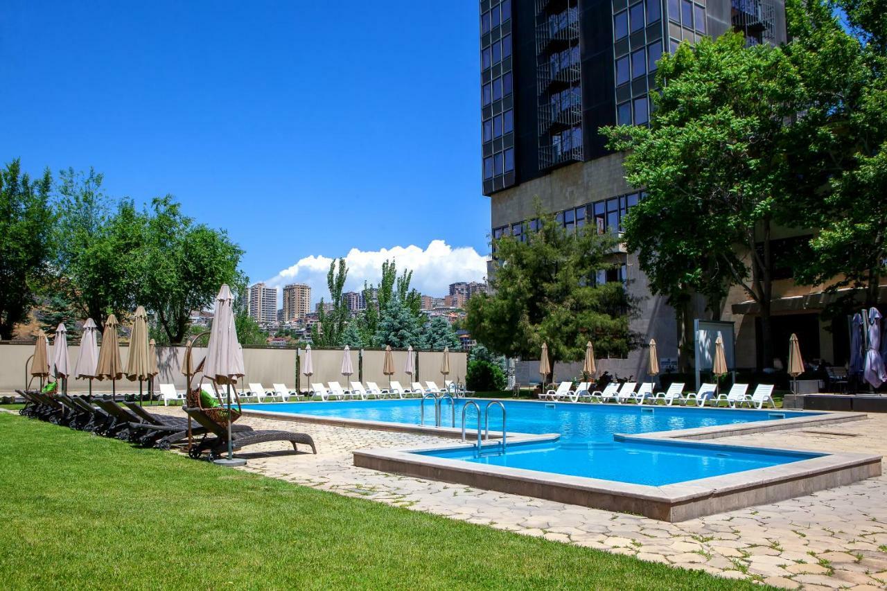 President Hotel By Hrazdan Hotel Cjsc Jerevan Eksteriør billede