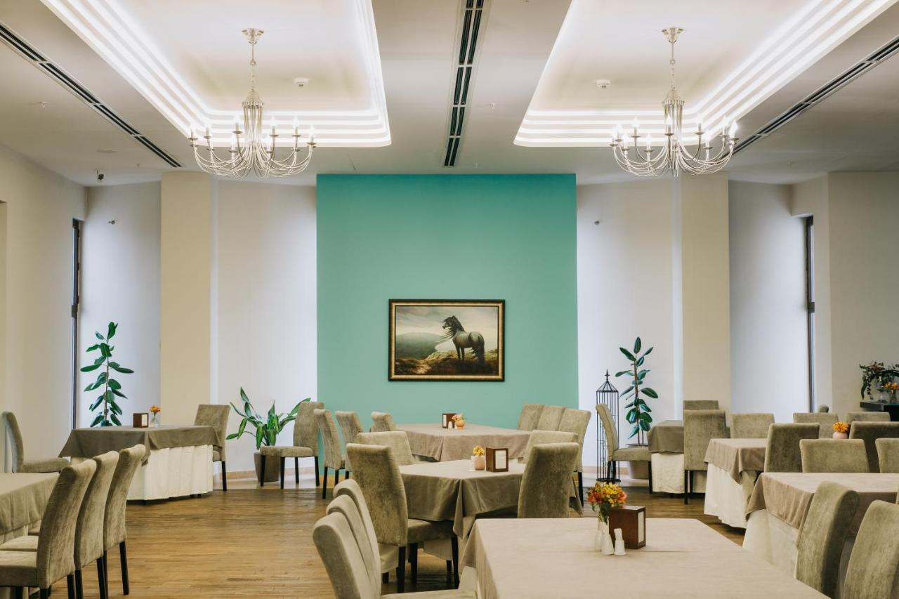 President Hotel By Hrazdan Hotel Cjsc Jerevan Eksteriør billede